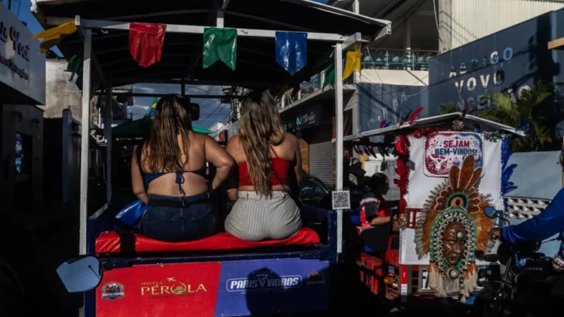 The New York Times destaca rivalidade entre Caprichoso e Garantido em reportagem especial