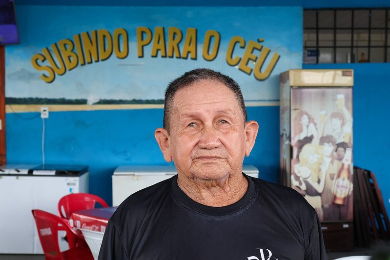 Rolê Rios visita bar com vista para o Encontro das Águas e conhecido como ‘Bar dos Cornos’ em Manaus