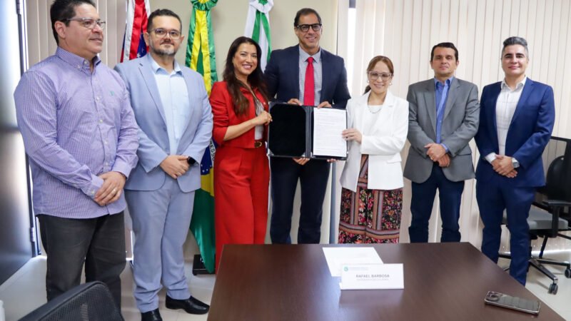 Prefeitura de Manaus e DPE-AM assinam recomendação para coibir as exigências de CPF na concessão de descontos em medicamentos