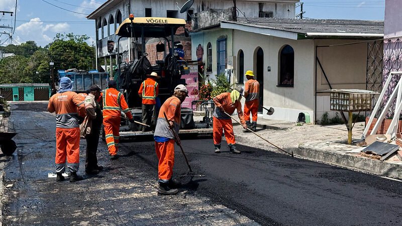 Prefeitura de Manaus avança com recapeamento e transforma condições de tráfego na zona Norte