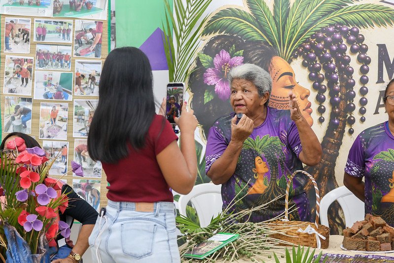 Estudantes adultos e idosos da Prefeitura de Manaus apresentam projetos na etapa Cemeapi da Feira Municipal de Ciências 