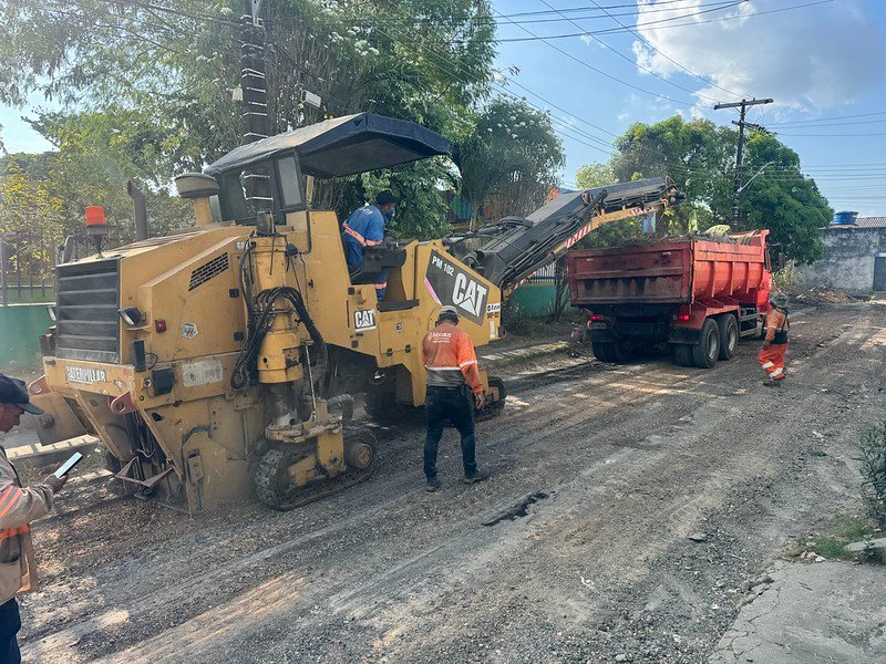 Prefeitura de Manaus avança no recapeamento de 141 ruas e leva nova frente de obras ao núcleo 1 do bairro Cidade Nova