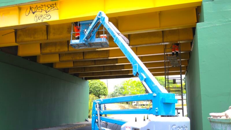 Prefeitura de Manaus intensifica frentes de obras e transforma infraestrutura da avenida Max Teixeira