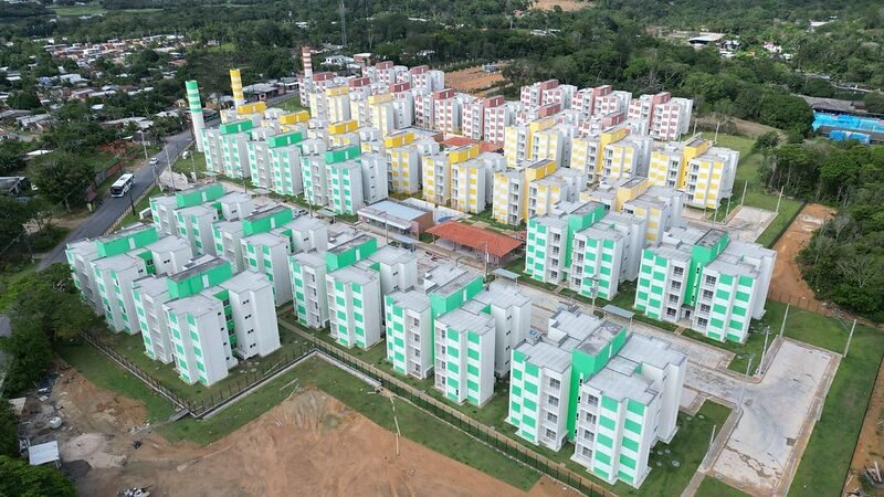 No Dia Nacional da Habitação, Prefeitura de Manaus destaca impacto de programas habitacionais na vida das famílias