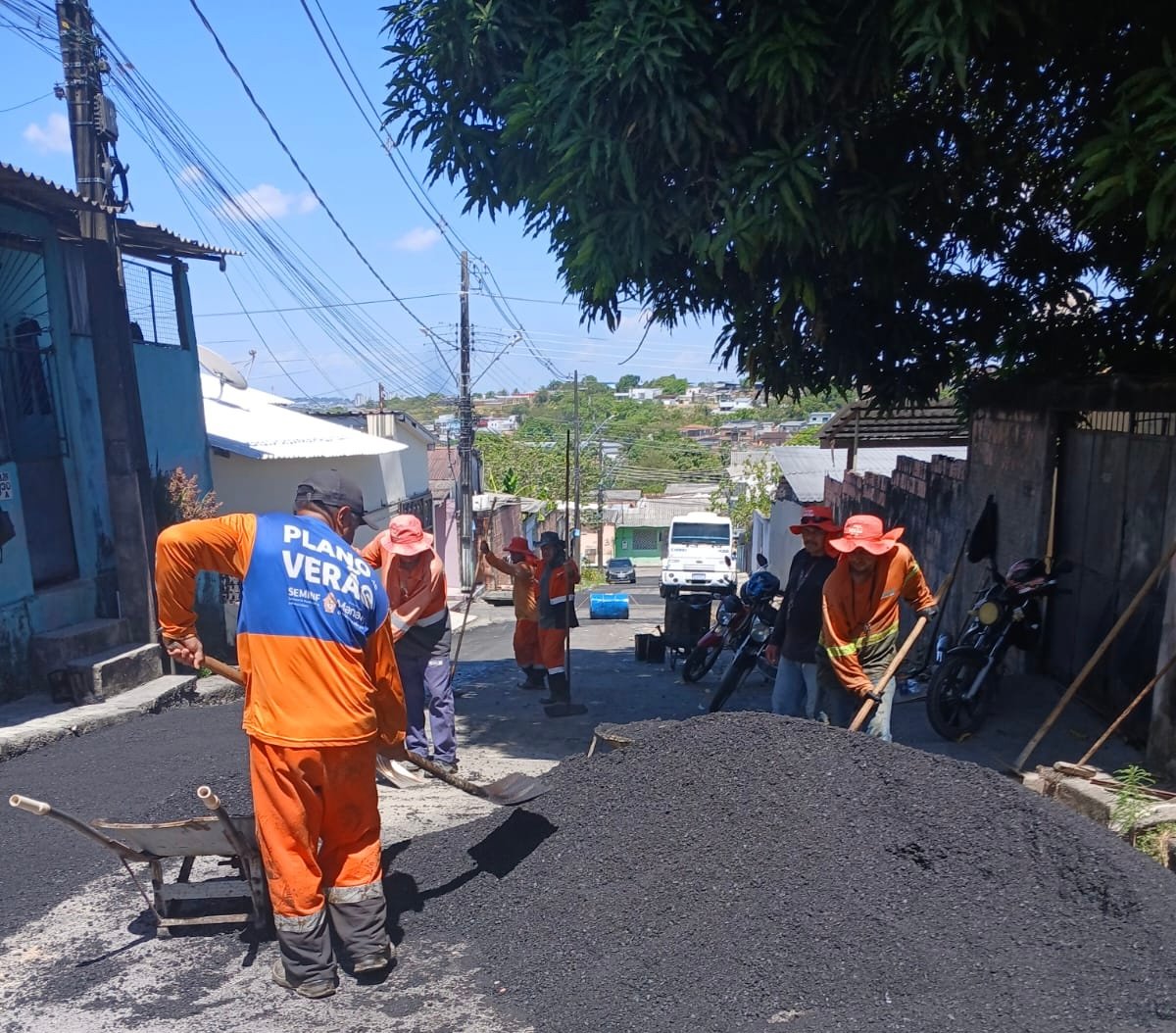 Prefeitura de Manaus avança com recuperação asfáltica e melhora acesso no Novo Aleixo