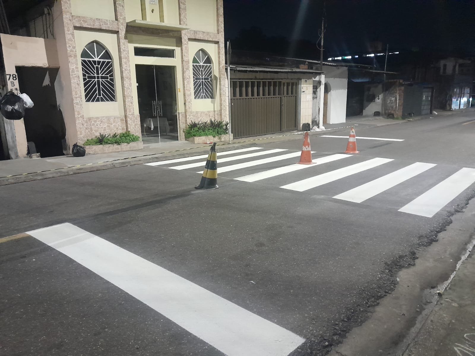 Prefeitura de Manaus avança com sinalização viária e reforça ordenamento em diferentes zonas da capital