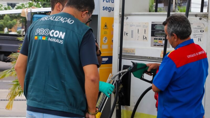 Pesquisa do Procon Manaus aponta redução de R$ 0,70 no menor preço da gasolina comum