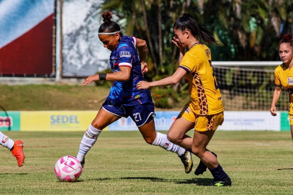 3B vence Amazonas Legis por 17 a 0 na estreia do Barezão feminino 2026