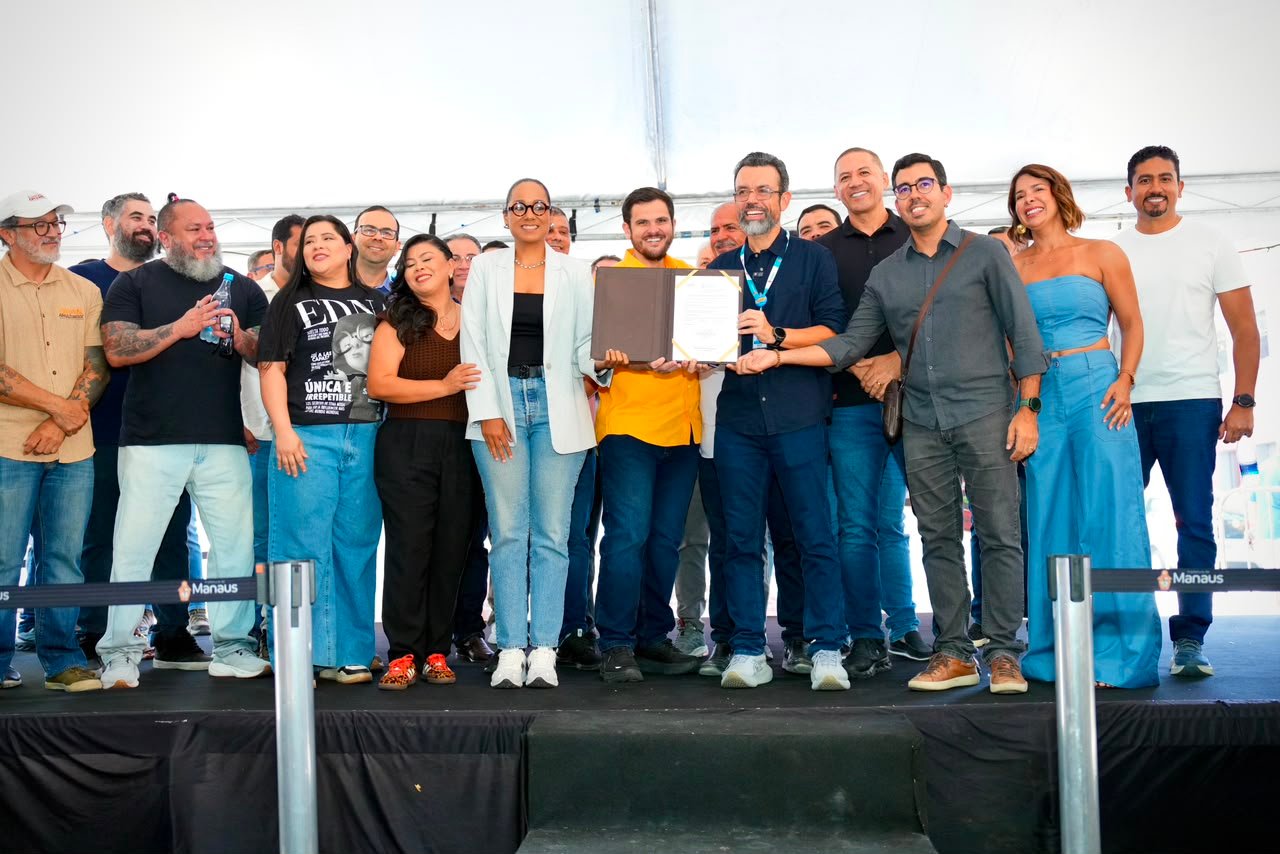 Prefeito Renato Junior assina Ordem de Serviço para criação da primeira ‘Rua Gastronômica de Manaus’ na Ferreira Pena para impulsionar reocupação do centro histórico