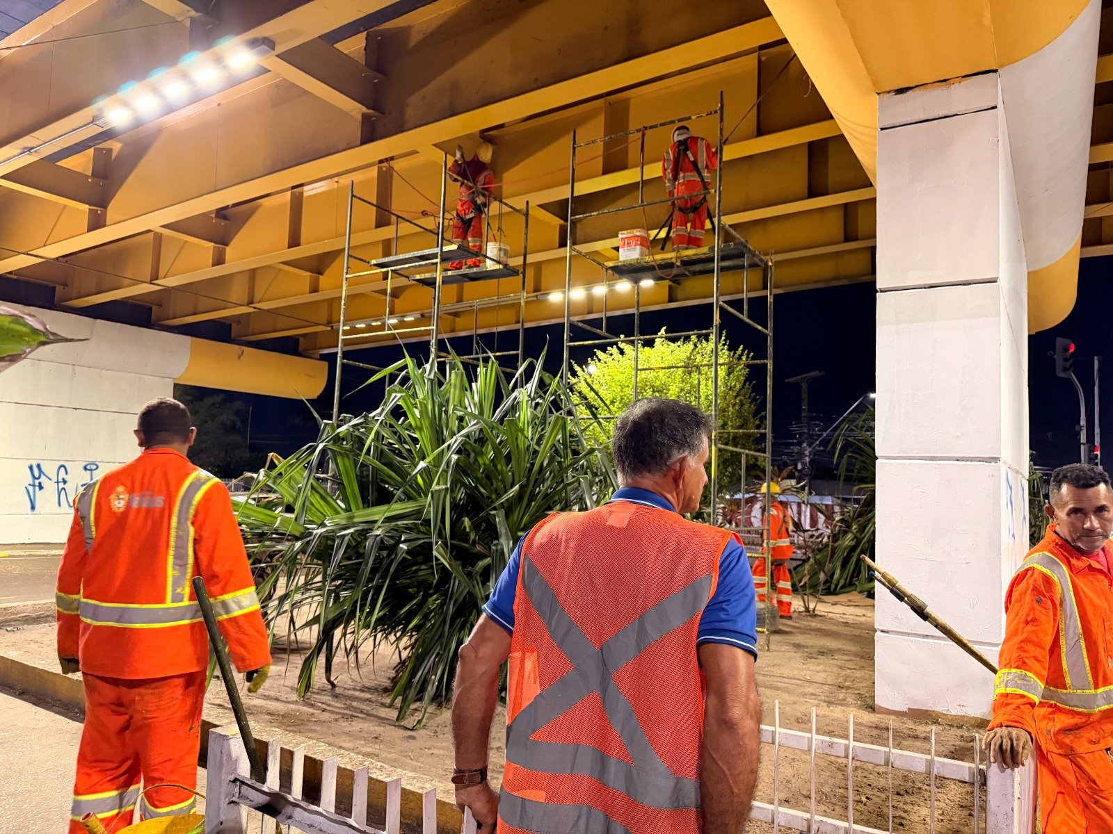 Prefeitura de Manaus avança na modernização do viaduto Dom Jackson Damasceno na zona Centro-Sul