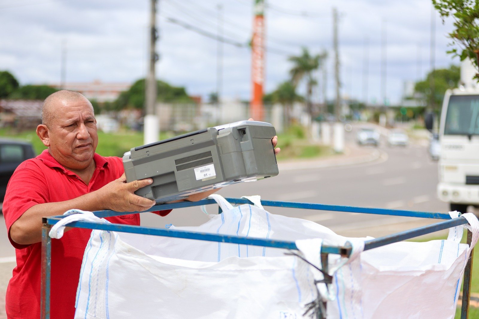 Prefeitura amplia rede para descarte correto de eletrônicos em Manaus