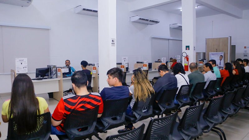 Sine Manaus oferta 880 vagas de emprego nesta terça-feira, 8/9