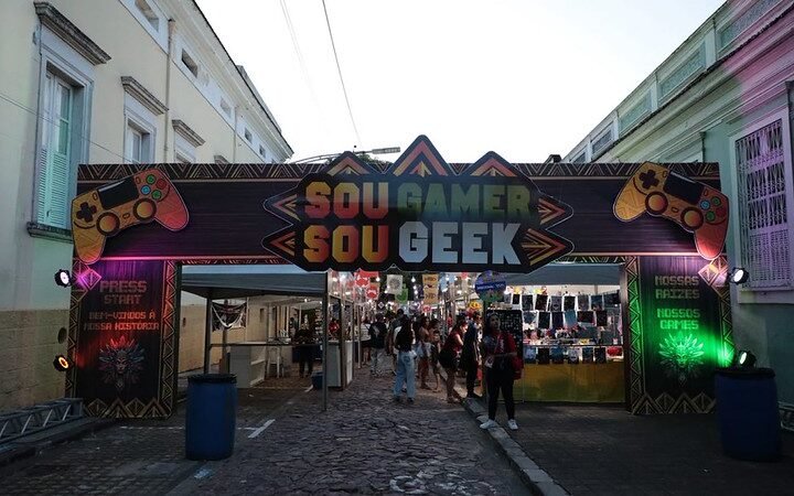 Prefeitura impulsiona economia solidária e criativa no segundo dia de SouGamer e SouGeek no ‘#SouManaus 2026’