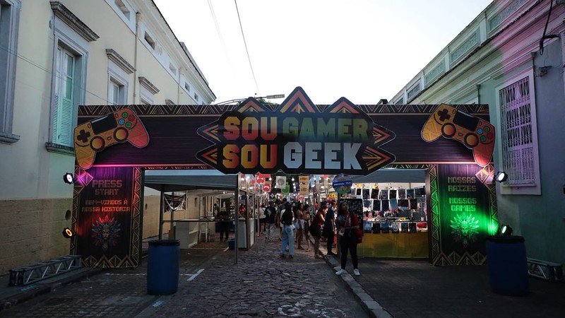 Prefeitura impulsiona economia solidária e criativa no segundo dia de SouGamer e SouGeek no ‘#SouManaus 2026’