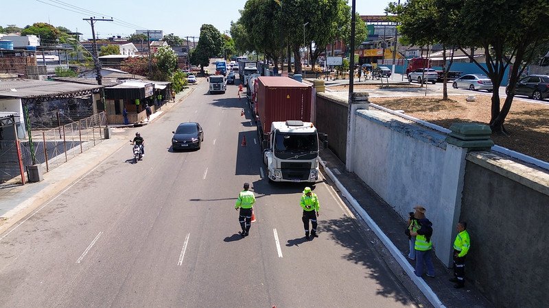 Operação ‘Carga Pesada’ realiza 233 abordagens na zona Sul de Manaus