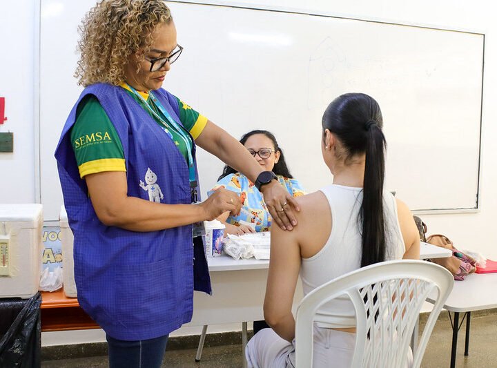 Prefeitura de Manaus leva 10ª edição do ‘Manaus que a Gente Cuida’ ao Coroado 2 com ações de infraestrutura e serviços gratuitos à população