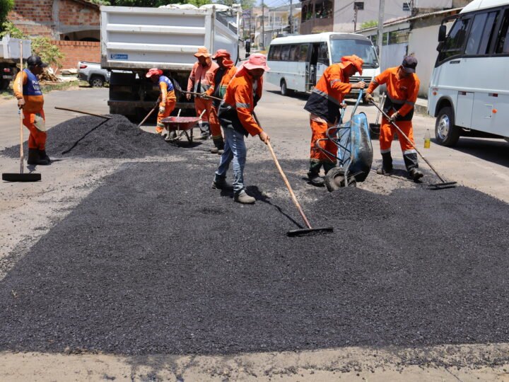 Prefeitura de Manaus avança com recuperação asfáltica e melhora tráfego no Coroado