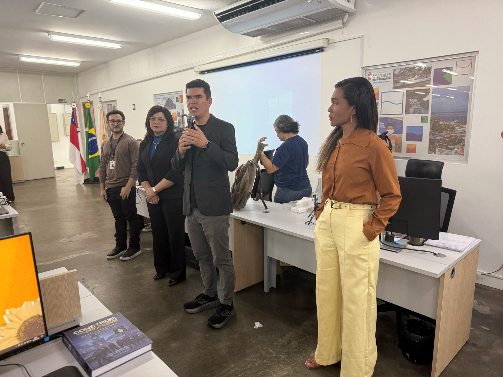 Prefeitura de Manaus lança Manual de Conduta Ética da Semad e apresenta o novo Plano de Integridade para agentes públicos