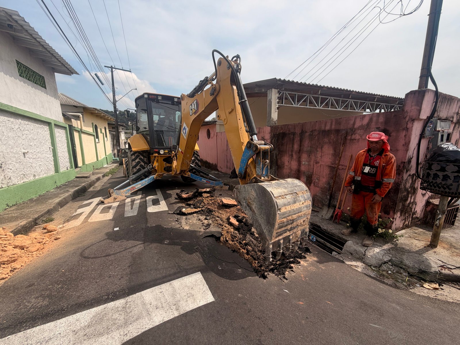 Prefeitura de Manaus recupera drenagem e reforça prevenção contra alagamentos no Japiim