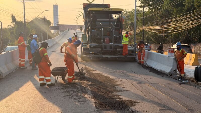 Prefeitura de Manaus conclui primeira faixa da alça viária do complexo viário ‘Passarão’ e acelera conclusão da segunda