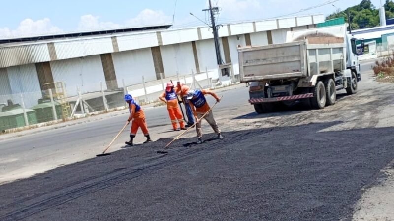 Prefeitura de Manaus recupera rua Ombieiro e melhora acesso ao Distrito Industrial 2