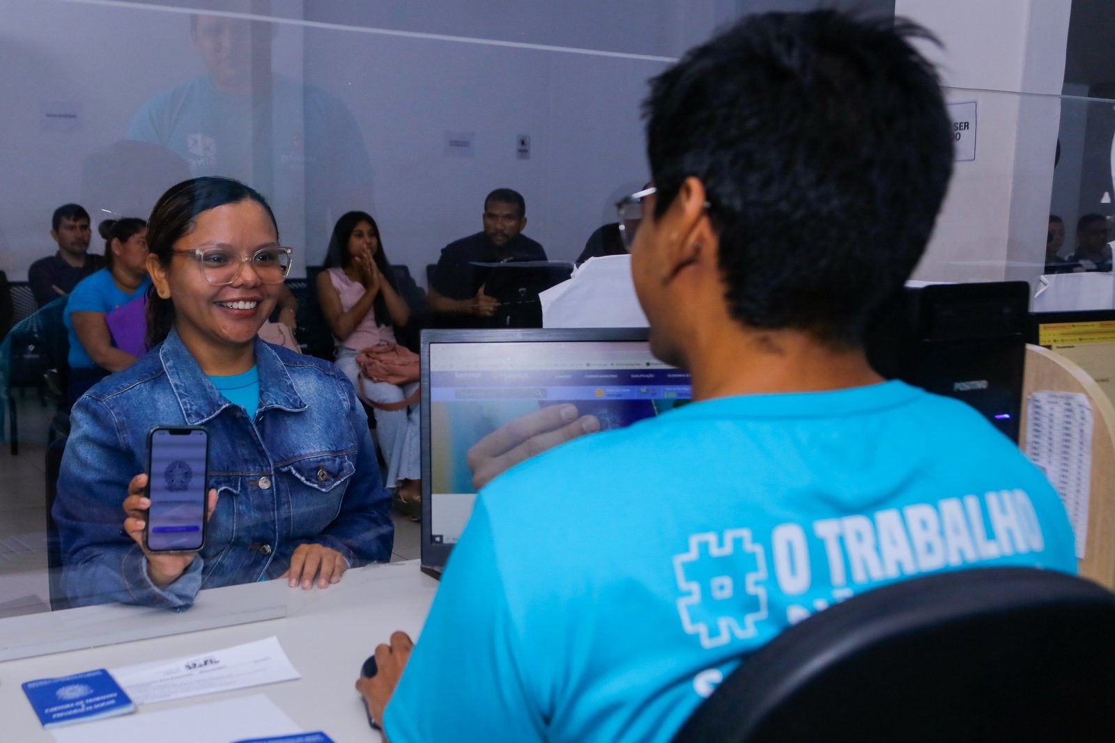 Sine Manaus oferta 993 vagas de emprego nesta terça-feira, 29/9