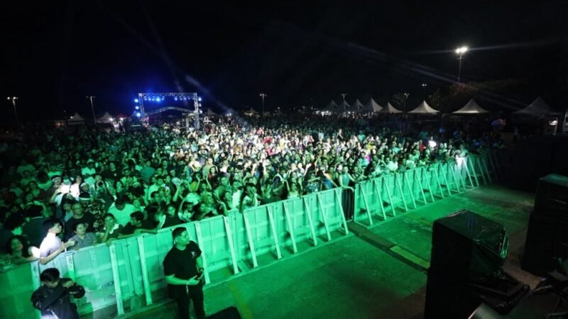 Celebrações católica e gospel abrem programação de  sábado do palco Alfândega com shows de Padre João Carlos, Hamilton Azevedo e Mia Lohanny