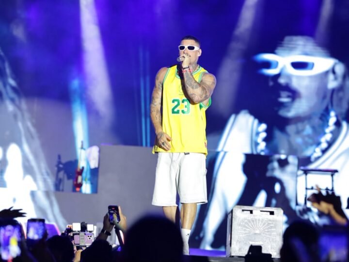 Filipe Ret agita público do palco Malcher na terceira noite do ‘#SouManaus Passo a Paço 2026’