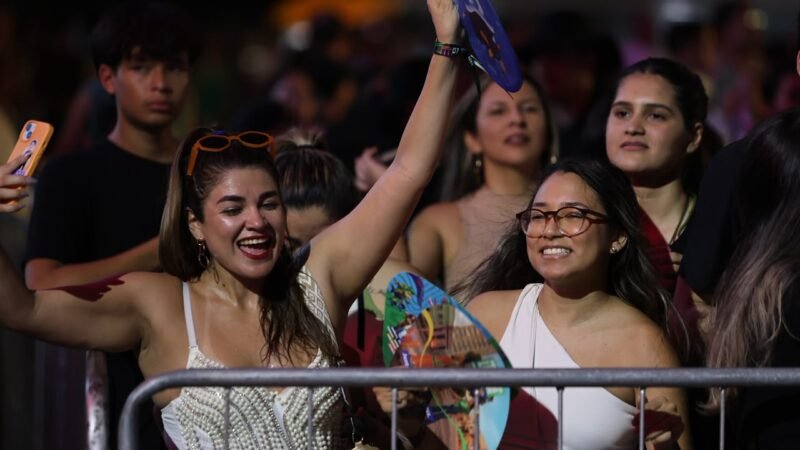 Palco Malcher reúne atrações locais e nacionais na abertura da quarta noite do ‘#SouManaus Passo a Paço 2026’