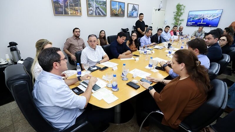 Prefeitura de Manaus e BNDES avançam em tratativas do ‘Cidades Resilientes’ para revitalização em áreas de igarapés