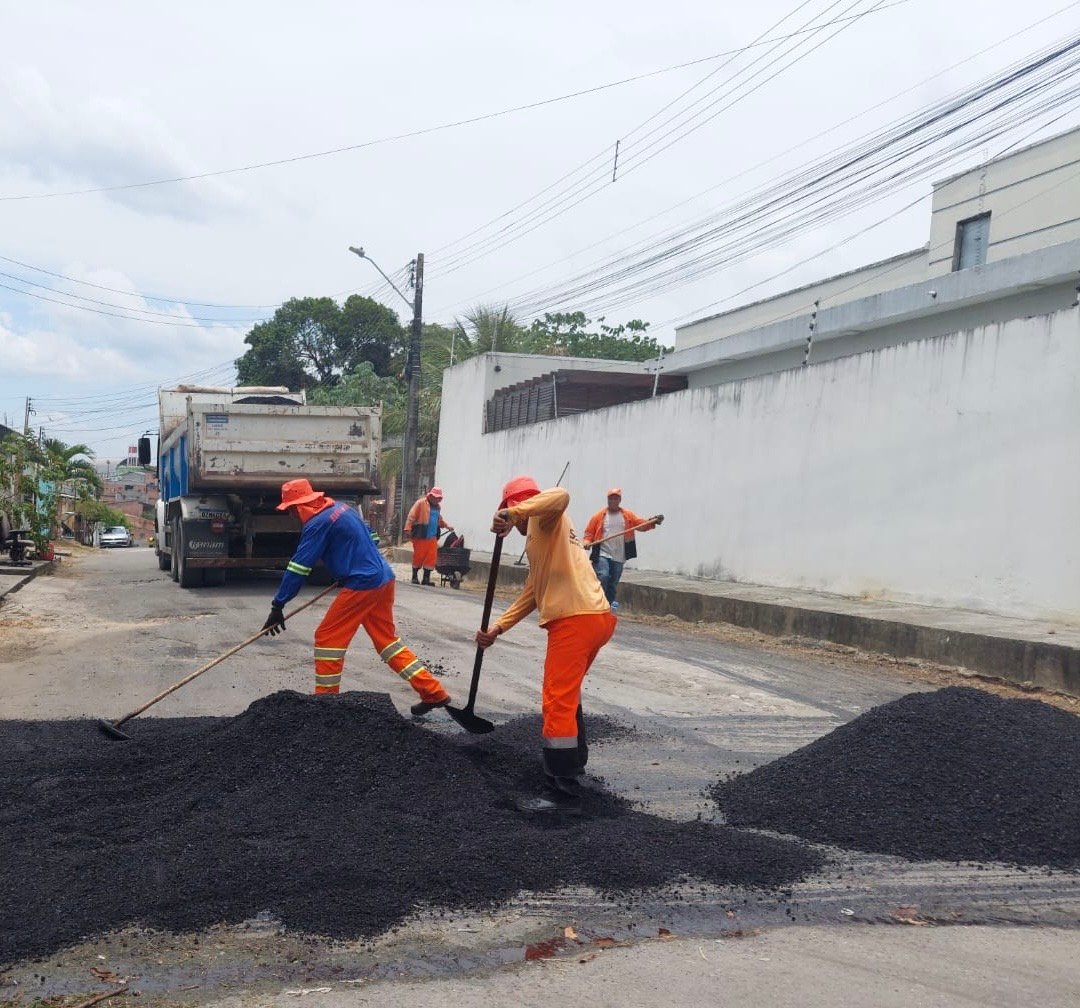 Prefeitura de Manaus reforça manutenção asfáltica e melhora mobilidade no bairro Novo Aleixo