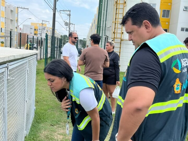 Prefeitura de Manaus e DPE-AM realizam vistoria para apurar valores elevados nas contas de água e esgoto no residencial Morar Melhor